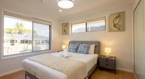 Super Value 4BR House near Westfield Shops and Parks - Image 2