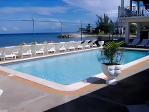 Pipers Cove Resort - Image 3