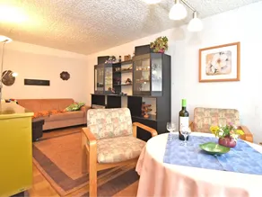 Lovely Holiday Home with Terrace, Garden, Awning, Heating - Image 3