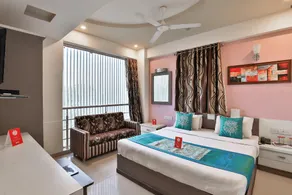Hotel the grand pritam - Image 2