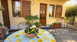Casa Rosalia cozy holiday apartment by Gardadomsumea - Image 3