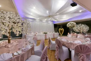 Holiday Inn - Manchester - Oldham by IHG - Image 2