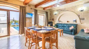 Villa Ta Debora Sleeps 7 with Pool - Image 4