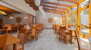 Hotel Mohelnice - Image 2