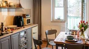Zentral Bahnhof Salz&Sand 75m2 Apartment - Image 2