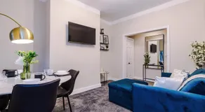 Westminster Apartments by YourStays - Image 2