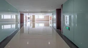 NO.8 Qing Ni Apartment(DL Railway Station Zhongshan Square Branch ) - Image 3
