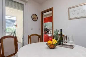 Apartment Bucka - Image 5