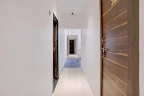 Hotel O 24 Inn - Image 4