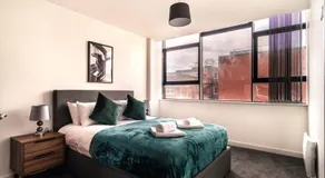 Contemporary 1 Bed Apartment in Central Preston - Image 2