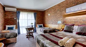 Jolly Swagman Motor Inn Euroa - Image 2