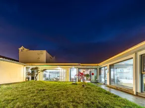 Floral Hotel Rizhao Runshan Zuoyou Homestay - Image 3
