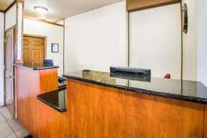 Quality Inn Big Sky - Image 3