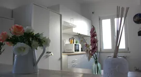Roman Sunrise Rooms - Image 2