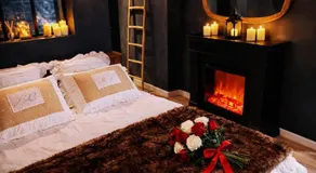 Le chalet romantique, SPA, Écran cinéma, Lit king size, day use, 10 min centre - Image 2