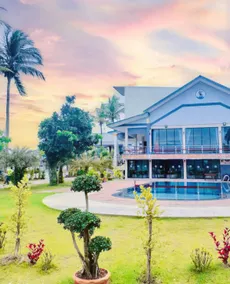 The Coco Grand Chalet - Image 3