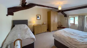 Bassenthwaite Farm Cottage, on a working farm in a tranquil setting - Image 2