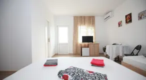 Casa din Deal - Image 2
