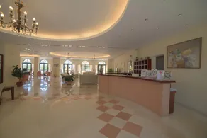 Century Resort - Image 5