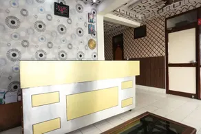 Hotel O Shivam Near Sahara Ganj Mall - Image 4