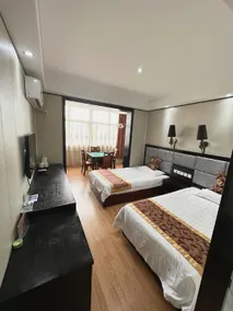 Zaoxiang Business Hotel (Neihuang County Wanyang Plaza Branch) - Image 2