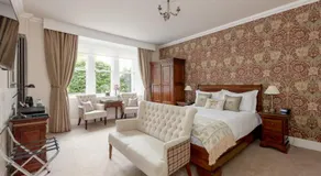 Victoria Square & The Orangery - Image 3