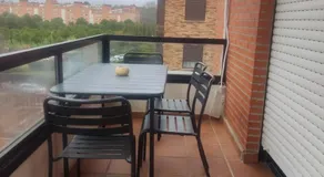 Apartmento con parking y piscina Madrid barajas ifema metropolitano - Image 4