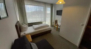Lallinger Hof - Image 2