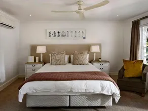 Hotel Emerald Suites At Airport - Image 2