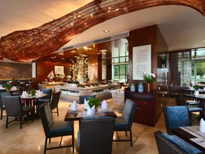 Island Skylight Resort - Image 5