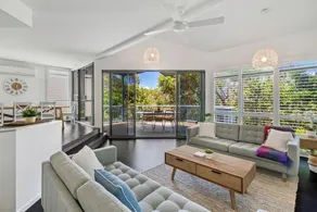 Castaways Cove by Stay Noosa - Image 2