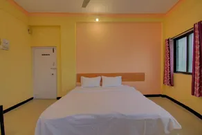 Hotel O Twin Birds - Image 2