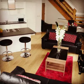 City Stop Manchester Apartment - Image 2