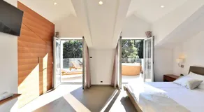 Chiponsky One - 5 stars beachfront property - Image 2