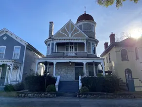 The Queen Anne Inn - Image 4