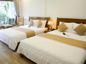 Ngoc Viet Bungalow - Image 2