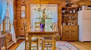 Wood Road Retreat - Image 5