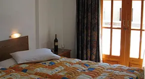 Costantonia Holiday Apartments - Image 2