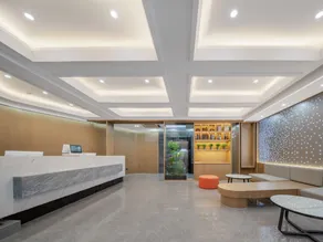 Golden Nest Holiday Hotel (Yiwu Wanda Branch) - Image 3
