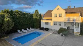 Centralt boende pool nära till natur & våtmark - Image 2