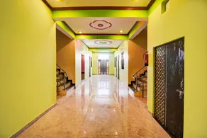 Hotel O Royal Green & Marriage Hall - Image 4