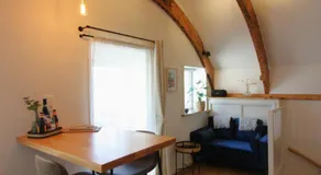 B&B TxL - Image 4