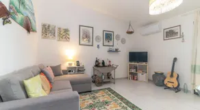 Rosemary House - Image 2