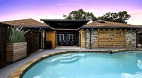 Family Platinum Escape with Heated Pool and Gameroom - Image 4