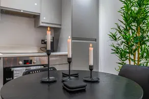 Earl's Court Gem Sleeps 6 Lift & Tube - Image 5
