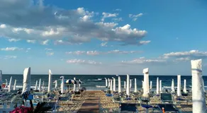 SE008 - Senigallia, bilocale sul mare con spiaggia inclusa - Image 3