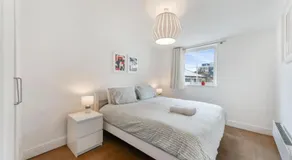 Stylish Soho one bedroom apartment - Image 2