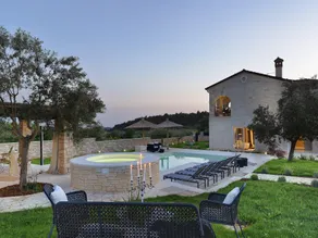 Charming Villa With Heated Pool, Whirlpool and Sauna, Near Rovinj - Image 5