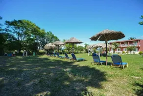 Spacious, Family-Friendly Stay Near the Beach A2 - Image 4