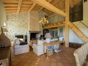 Family Château Retreat - Image 2